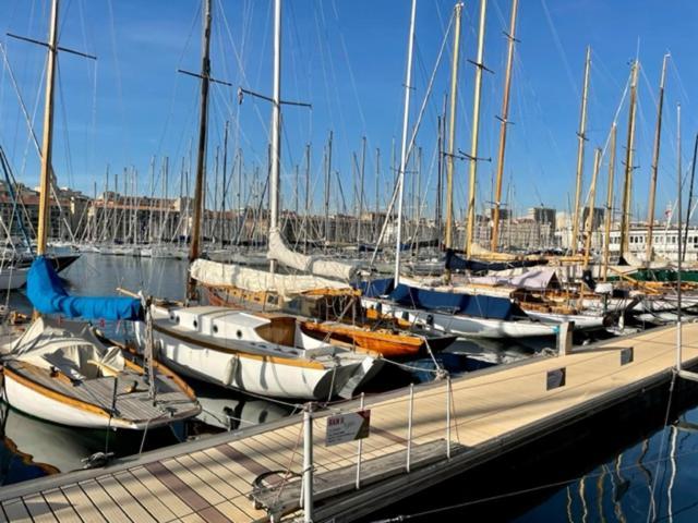 Du Cote Du Vieux Port & Mucem - Central Марсель Экстерьер фото